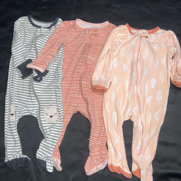 3 Pack baby sleep and play pajamas - Picture 1 of 3
